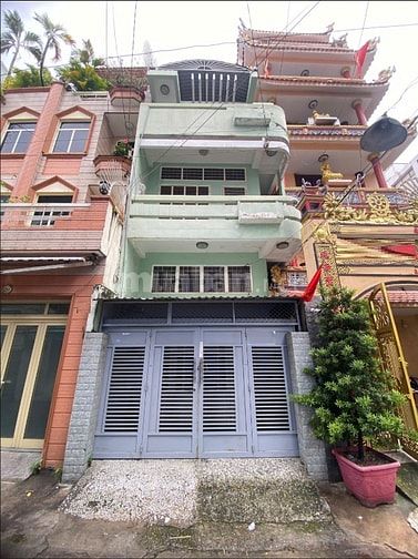 Hẻm xe hơi Bàn Cờ Cách mặt tiền 20m,4Tầng,khu kinh doanh,có Hẻm Sau