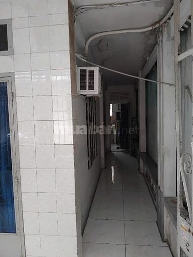 Nhà Diện tích khủng giá tí hon 