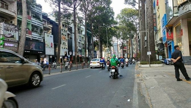 Cho Thuê Toà Nhà MT Đường 3/2, Phường 14, Quận 10, TPHCM.