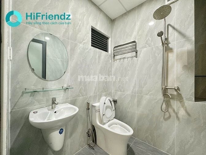 Y Hình Đúng Giá Tách Bếp Gần Đảo kim cương ,sala