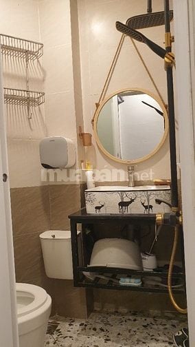 🏠 Cho thuê nhà chính chủ – Quận 1 với nội thất cơ bản