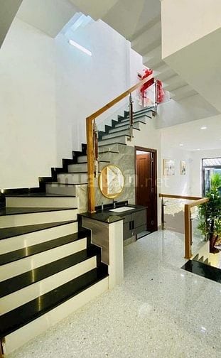 CHÍNH CHỦ BÁN NHÀ ĐẸP VỪA HOÀN CÔNG 1T3L 50,4m2 Đ.BÙI ĐÌNH TÚY P24 BT