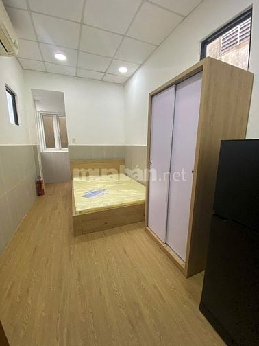 Cho thuê nhà nguyên căn 2L,5P,5WC Hẻm 4m sát Mặt tiền Điện Biên Phủ 