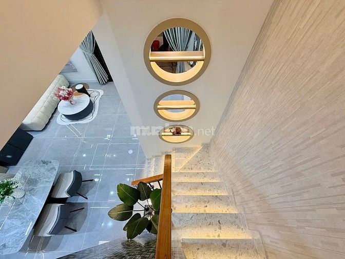 Nhà tuyệt đẹp DT:5,7x10m CAO CẤP hẻm Lê Đức Thọ, P15, Q.Gò Vấp.