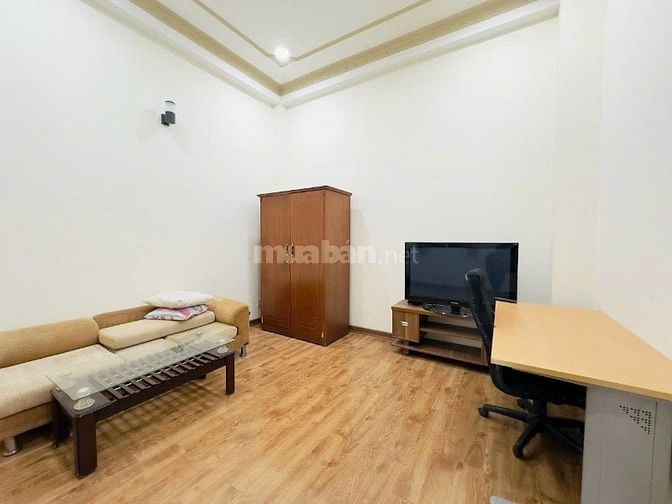 Bán căn 40,7m2 giá 1 tỷ 990 triệu đường Lê Hồng Phong, P2, Quận 5