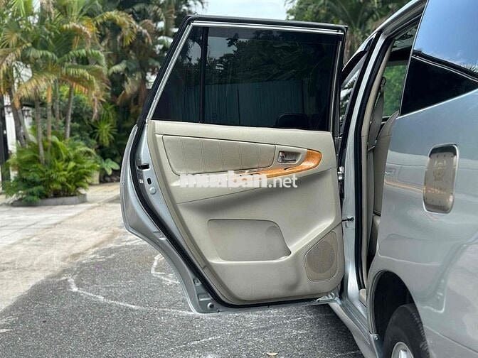 Toyota Innova 2008 V - 170000 km