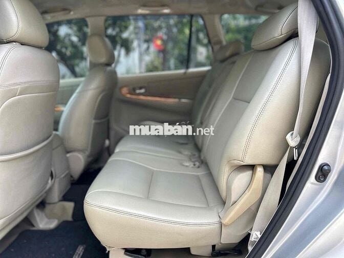 Toyota Innova 2008 V - 170000 km