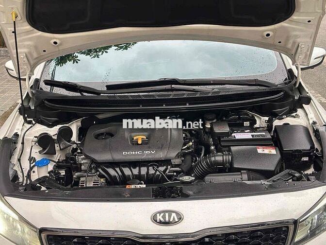 Kia Cerato 2016 2.0 AT - 70000 km