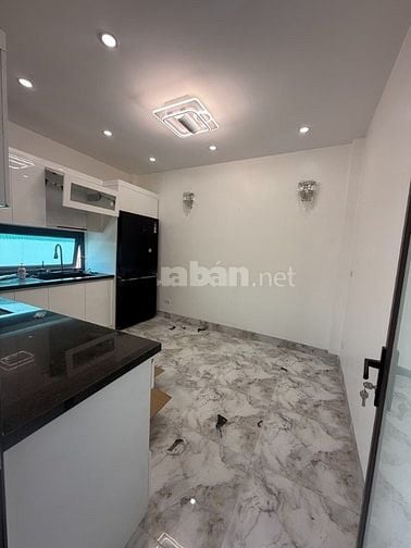 🏠Bán nhà Minh Khai 63m2 50m ra ô tô tránh 5 tầng Thang Máy giá 8,5 tỷ