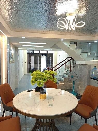 giá sốc quận Bình Thạnh nhà 3tầng Lê Quang Định, 44m², 4PN,giá 2tỷ2 