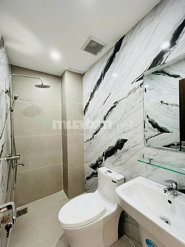 giá sốc quận Bình Thạnh nhà 3tầng Lê Quang Định, 44m², 4PN,giá 2tỷ2 