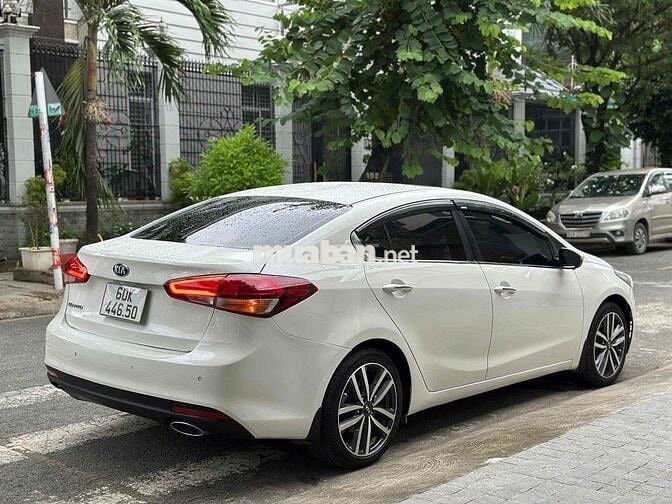 Kia Cerato 2016 2.0 AT - 70000 km
