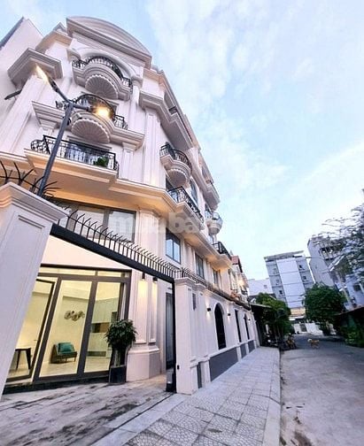 Bán nhà 2 mặt tiền đường số 41, Tân Quy, Quận 7 – nhà mới 7 phòng