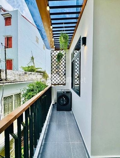 Sang gấp căn nhà ngay chợ Bà Chiểu đường Vũ Tùng, P2 60m2 giá 1tỷ860