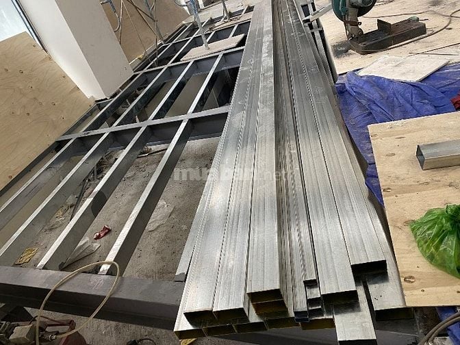 Công ty TNHH cơ khí xây dựng Phan hoàng phát . Cần tuyển 2 thợ hàn sắt