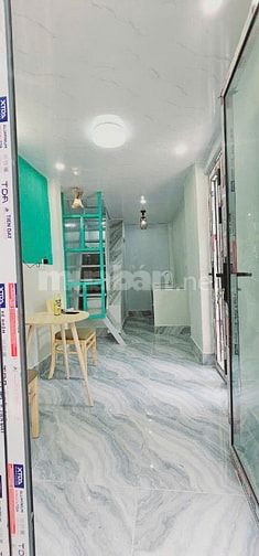 Bán nhà hẻm đường Lê Thị Bạch Cát, PHường 13, Quận 11, nhà mới đẹp