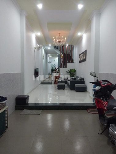 Phòng trọ Mới, Đẹp, Tiện nghi, 22m2, đường Phan Đình Phùng, P1, quận P