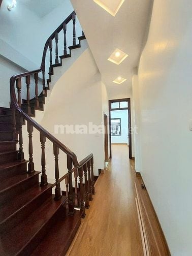 Cho thuê nhà cực đẹp mặt ngõ Nguyễn Xiển: 60m2, 4 tầng, 22tr