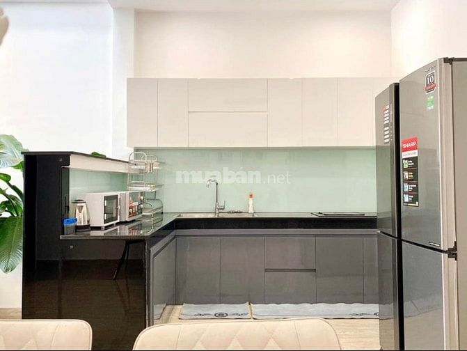 Nhà trống dọn ở ngay - Đường Lê Bình. Gần bệnh viện Thống Nhất