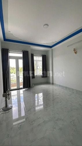 NHÀ MỚI XÂY, SẠCH ĐẸP, NHIỀU CÂY XANH VỊ TRÍ GẦN TRUNG TÂM, GIÁ TỐT
