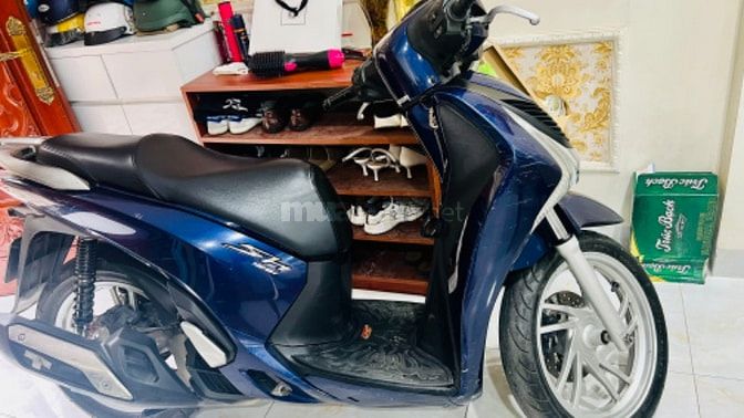 Chính chủ bán xe SH 125 đời 2015 không qua TG