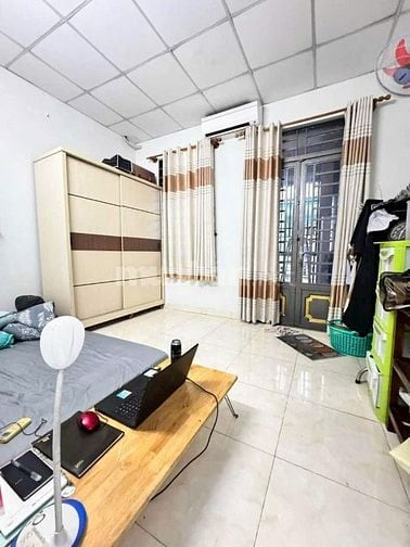chạy thận bán nhà huỳnh văn bánh phú nhuận giá tốt chỉ 2ty3/38m2/shr