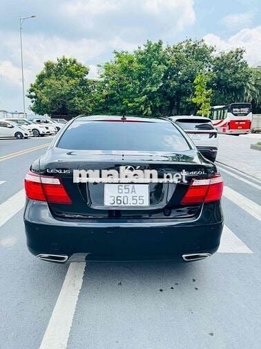 Lexus LS 2009 460L AWD - 90000 km