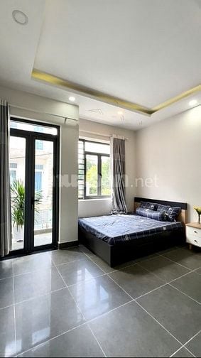 Tôi cần bán nhà DT 68m2 Nguyễn Minh Hoàng P12 Q.Tân Bình giá 3tỷ550tr