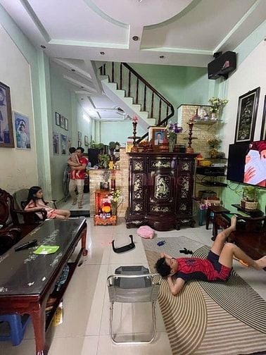 MẶT TIỀN KD VIP BÀN CƠ HỌ LÊ - DT 4X10 - NHỈNH 6 TỶ 