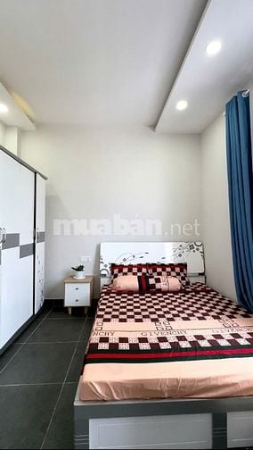 Tôi cần bán nhà DT 68m2 Nguyễn Minh Hoàng P12 Q.Tân Bình giá 3tỷ550tr