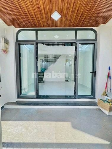 Xoay tiền bán gấp nhà Hoàng Diệu 2, Linh Chiểu, Thủ Đức. Giá 2,94 tỷ