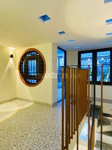 SIÊU PHẨM MỚI XẤY 1T1L3L 55m2 ĐẸP LUNG LINH Đ.NGUYỄN ĐÌNH CHIỂU P3 Q3