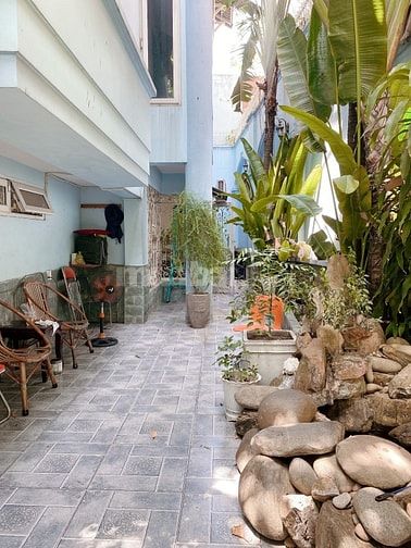Biệt thự Phú Nhuận, 190m2( 10 x 19 ) 4 Tầng Hẻm 8m, gần Công viên.