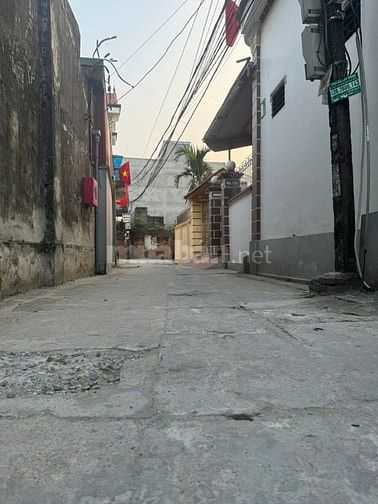 Thông số tuyệt vời cho mảnh đất sẵn nhà  Đt : 49m  /-strong Tiện đường
