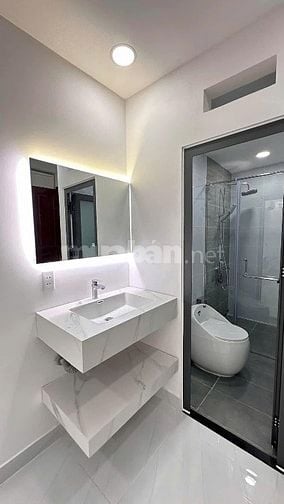 Bán gấp nhà gần TTTM - Đ. Số 18, Thủ Đức. Giá: 2 Tỷ 650 / 47.6m2, SHR