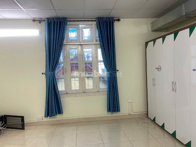 Chính chủ cần cho thuê nhà nguyên căn 5 tầng tại địa chỉ: Định Công