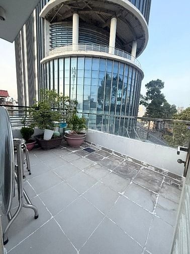 BÁN NHÀ 3/2 GIÁP Q5,Q10, HẺM Ô TÔ 5M, DT 53M2 NGANG 4M, 5 TẦNG. 