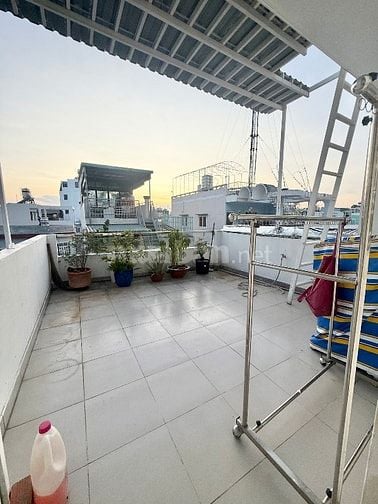 BÁN NHÀ 3/2 GIÁP Q5,Q10, HẺM Ô TÔ 5M, DT 53M2 NGANG 4M, 5 TẦNG. 
