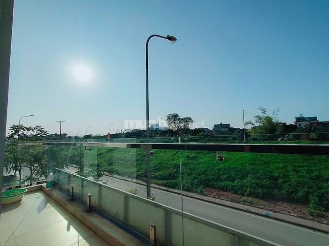 NHÀ MẶT PHỐ LONG BIÊN. KINH DOANH. DÒNG TIỀN. 2 MẶT TIỀN 6M. HƠN 20 TỶ