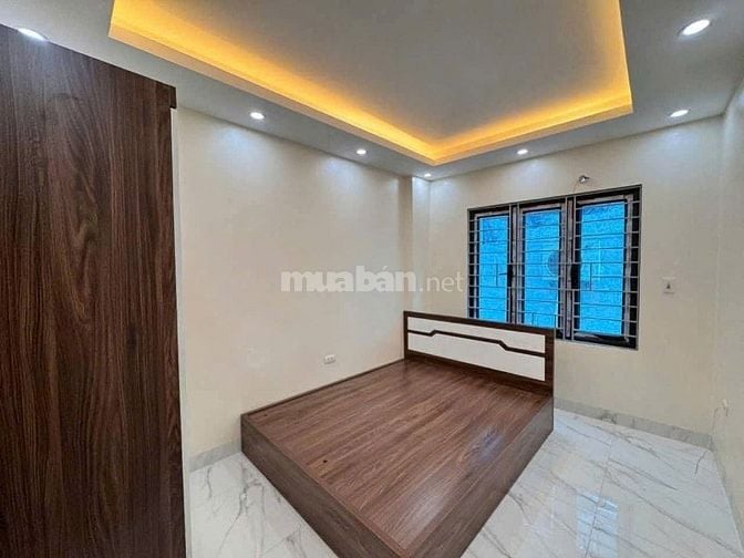 BÁN NHÀ GẤP PHỐ NAM DƯ 34M 5 TẦNG GIÁ 5,4  TỶ