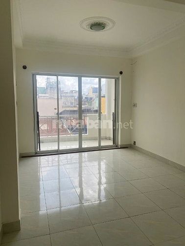 Cho thuê nhà nguyên căn hẻm Lê Hồng Phong
