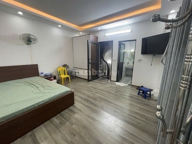 Bán nhà hẻm, ngõ đường Hoàng Mai 50m2, 5T gần CC Feliz Homes 6,4 tỷ