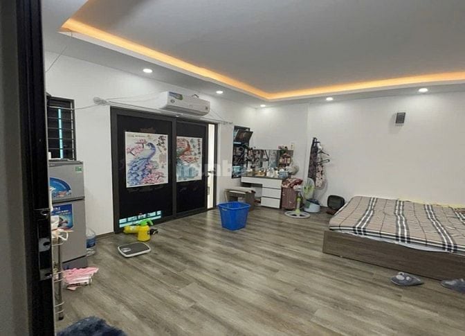 Bán nhà hẻm, ngõ đường Hoàng Mai 50m2, 5T gần CC Feliz Homes 6,4 tỷ