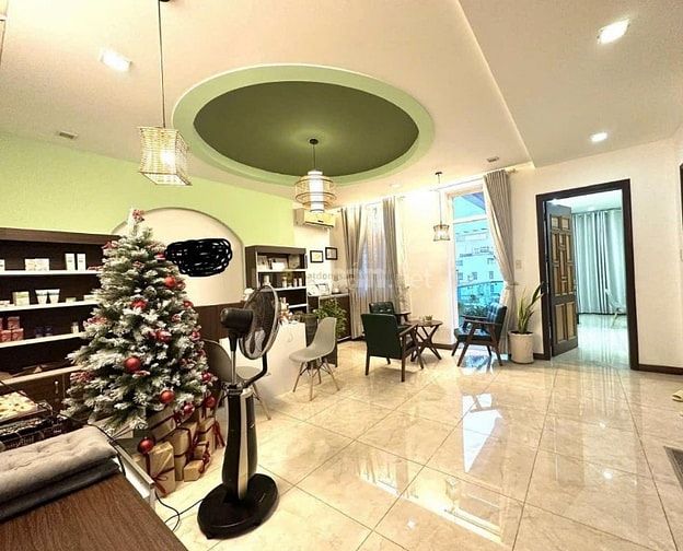 Cao ốc Phan Đăng Lưu 8 x 27m hầm 6 lầu thang máy chỉ 34.5 tỷ