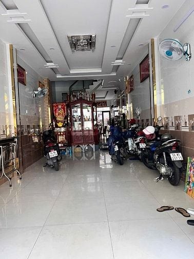 nhà bán mặt tiền chợ lê văn quới kinh doanh đa ngành nghề 
