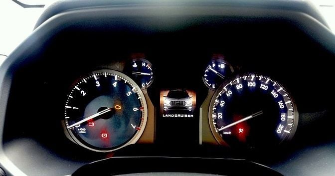 Nghệ sĩ Bán rẻ TOYOTA LAND CRUISER PRADO 2019 bao ZIN AZ ĐỘ FULL 