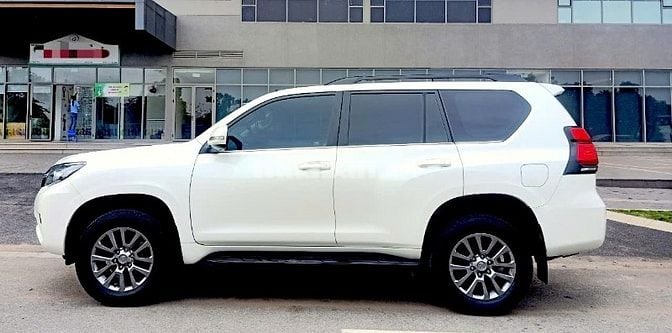 Nghệ sĩ Bán rẻ TOYOTA LAND CRUISER PRADO 2019 bao ZIN AZ ĐỘ FULL 