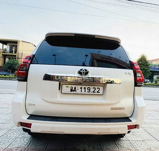 Nghệ sĩ Bán rẻ TOYOTA LAND CRUISER PRADO 2019 bao ZIN AZ ĐỘ FULL 