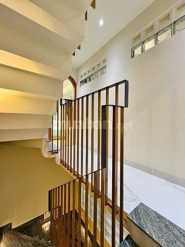 SIÊU PHẨM NGANG 5M,NHÀ MỚI FULL NỘI THẤT,NGAY NHÀ GA T3-METRO.QTB