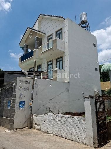 Bán nhà 2 mặt tiền đường 42 Bình Trưng Đông Quận 2 giá 22 tỷ